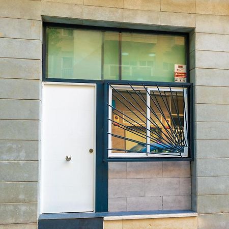 Estudio En El Pleno Centro De Alicante By Renthas מראה חיצוני תמונה